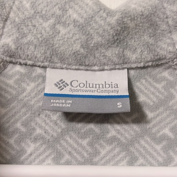 Women’s Small Columbia 1/4 zip pullover- light gray and white, EUC - Picture 2 of 6